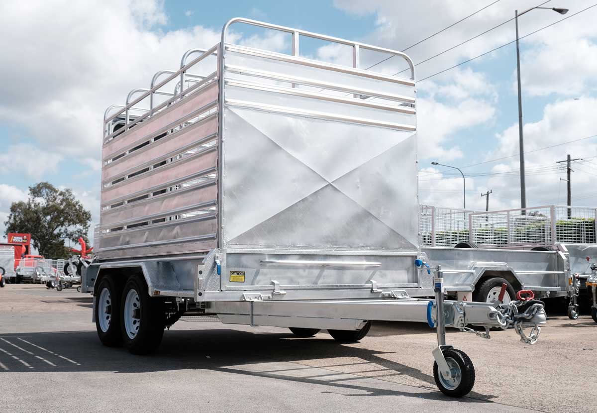 10×6 Cattle Crate Trailer – side view