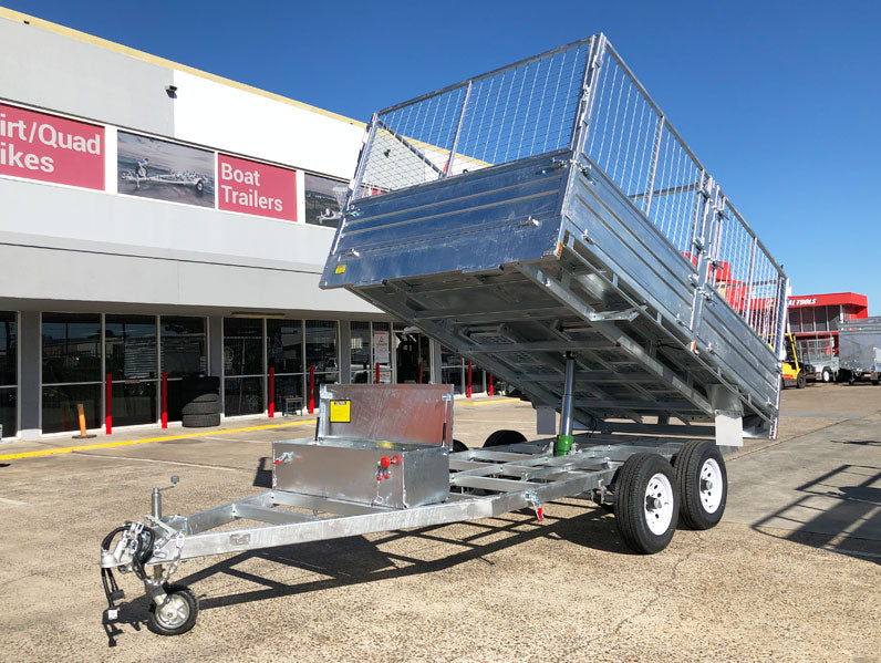12×7 Hydraulic Flat-Top Tipper Trailer – front three-quarter view